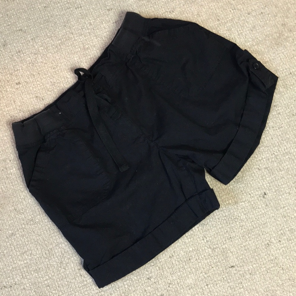 Threehearts black shorts
